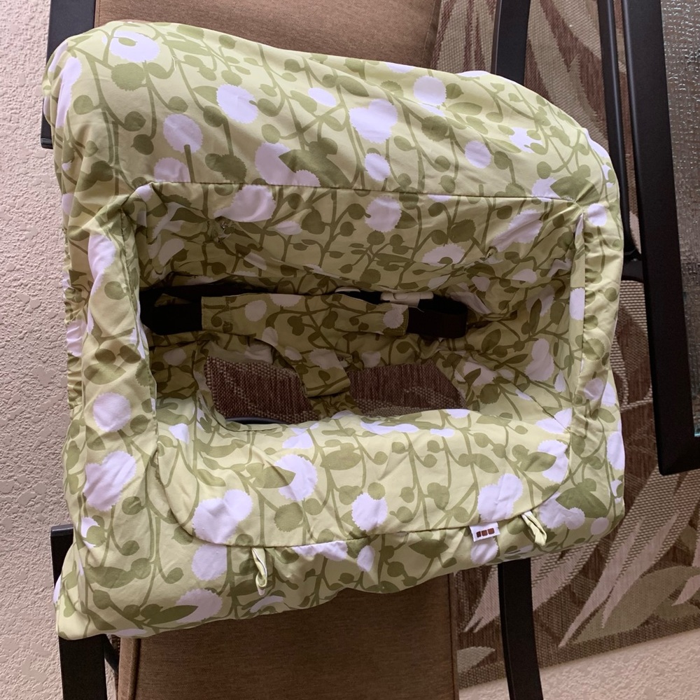 JJ Cole Shopping Cart Cover